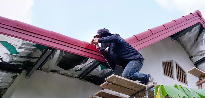 Rain Gutter Repair in Bellevue
