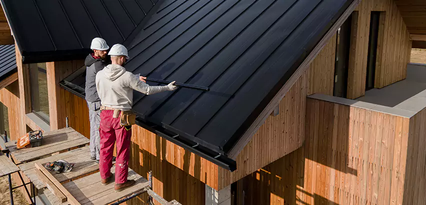 Metal Roof Maintenance in Bellevue