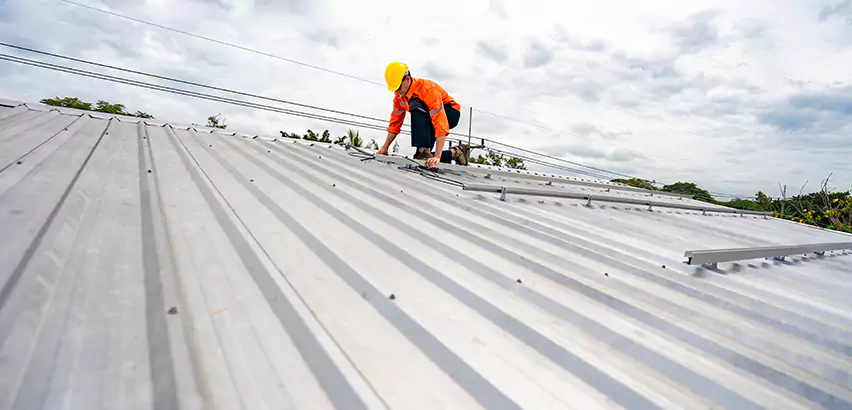 Metal Roof Repairs in Bellevue