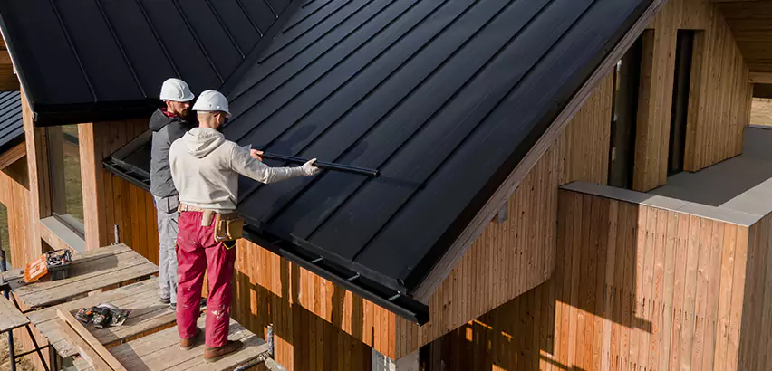 Metal Barn Roof Repair in Bellevue